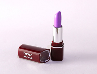 

Benny Silky Touch Lipstick Purple (824 )(Purple, 10 ml)