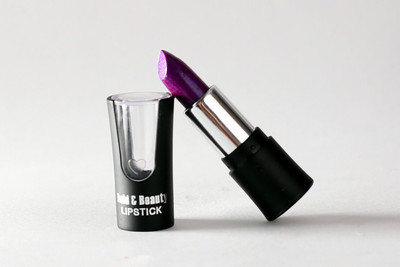 

Benny Bold & Beauty Lipstick Purple (833 )(Purple, 10 ml)