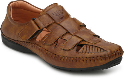 

Fashion victim Men Tan Sandals