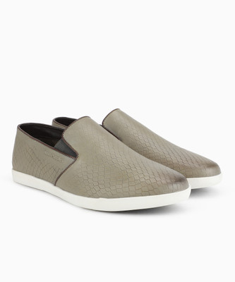 

Hush Puppies Slip On Sneakers For Men(Grey