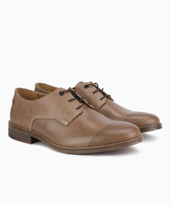 

Hush Puppies GLITCH PARKVIEW Lace Up For Men(Brown, Tan