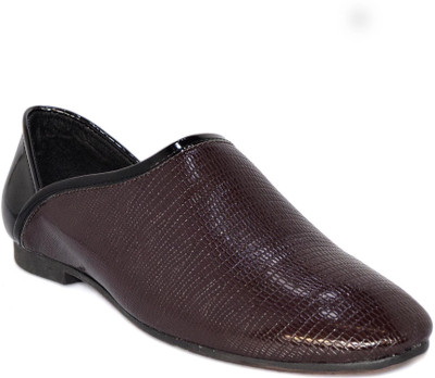 

Blue Pop Synthetic Leather Casual Party Wear Mojaris Shoes For Men's And Boys Casuals For Men(Black, Black1