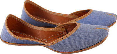 

Koshi Denim Punjabi Jutis For Women(Blue