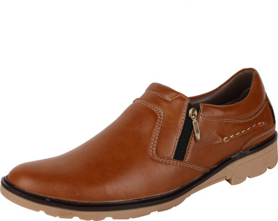 

Great Indian Products Casuals For Men(Brown