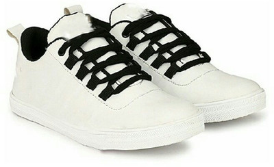 

well feet WHITE stylish casual shoes for men's Sneakers For Men(White