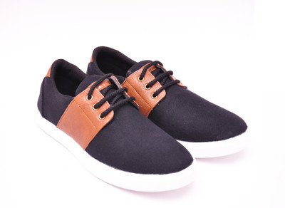

KWIKFIT Casuals For Men(Black