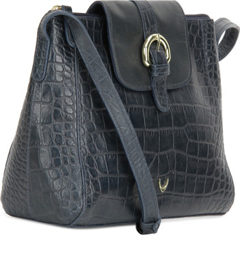 

Hidesign Women Casual Blue Genuine Leather Shoulder Bag