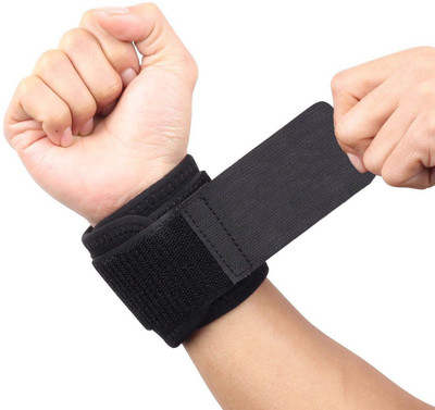 

QUINERGYS Adjustable Wrist Support Breathable Neoprene Wrist Brace Strap Compression Pad for Men and Women Working out Wrist Pain Sprain Tendonitis, One Size Wrist Support(Black, Coffee bean