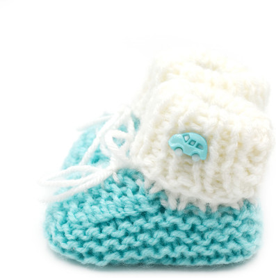 

Magic Needles Handmade Soft Sole Prewalker 4154_0-3 Months Booties(Toe to Heel Length - 10 cm Green)