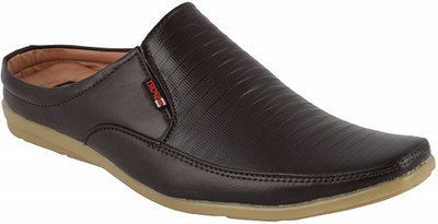 

welling Brown stylish Casuals For Men(Brown
