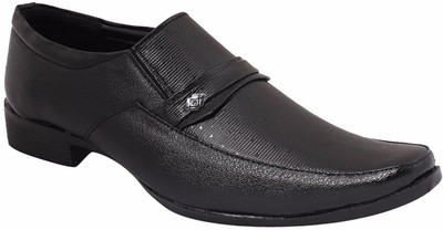 

FOX HUNT Slip On For Men(Black