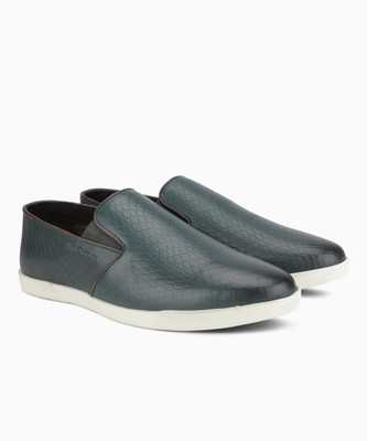 

Hush Puppies Slip On Sneakers For Men(Blue