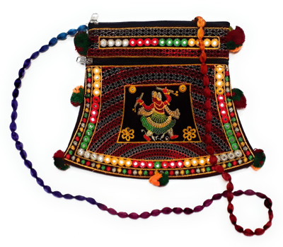 

Unique Fashion Women Evening/Party, Casual, Formal Multicolor Velvet Sling Bag