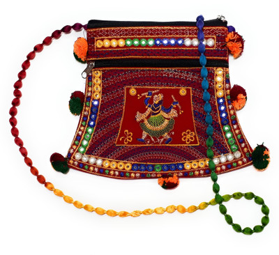 

Unique Fashion Women Evening/Party, Casual, Formal Multicolor Velvet Sling Bag