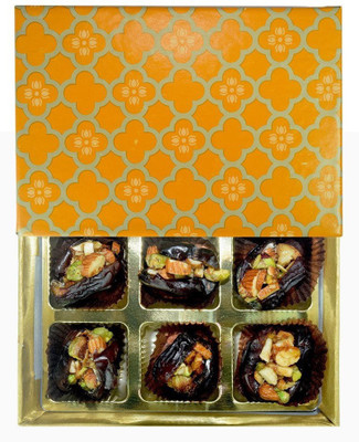 

Emazing Gourmet Caramalised Dates - 10 Assorted Nuts(155 g, Box)