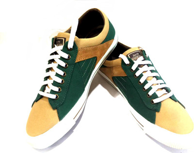 

Woodland 2541117C Casuals For Men(Khaki, Khakhi