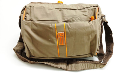 

Gift Collection Men Casual Khaki Polyester Sling Bag