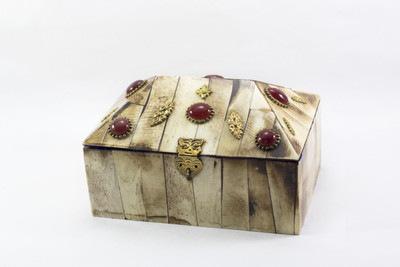 

Dharohar The Art from Heart Bone Jewellery Box Jewellery Vanity Box(Brown)