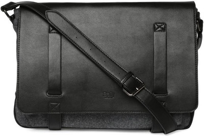

Allen Solly Sling Bag(Black)