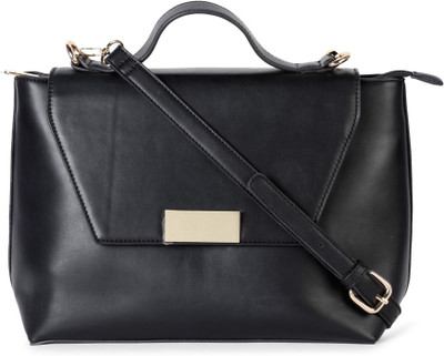 

Van Heusen Hand-held Bag(Black)