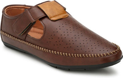 

Fentacia Men brown Casual