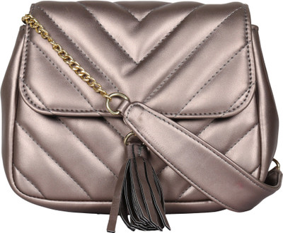 

Berrypeckers Sling Bag(Grey)