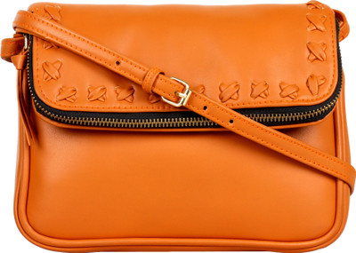 

Berrypeckers Sling Bag(Tan)