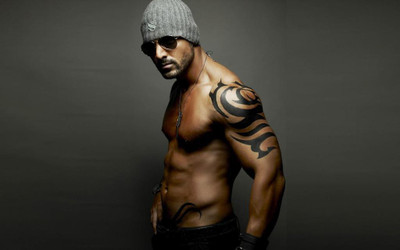 

Actor John Abraham - 6 Pack Body Poster Paper Print(12 inch X 18 inch, Rolled)