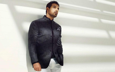 

Actor John Abraham - Dashing Pose Poster Paper Print(12 inch X 18 inch, Rolled)