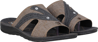 

Claptrap Men Brown Sandals