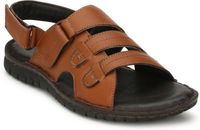 

Derby Kicks Men Brown Sandals