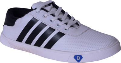

FOOTS CALZATURE Casuals For Men(White