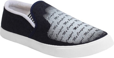 

JETTER Slip On Sneakers For Men(Black, White