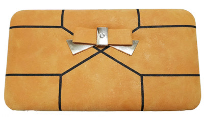 

kidividual Casual Brown Clutch