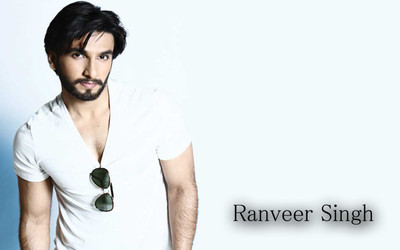 

BOLLYWOOD STAR RANVEER SINGH CUTE HD WALLPAPER ON FINE ART PAPER Fine Art Print(19 inch X 13 inch, Rolled)