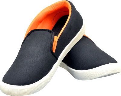 

Air Magic Men's Shoe For Men(Black, Black & orange