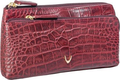 

Hidesign Women Casual Red Genuine Leather Wallet(1 Card Slot)