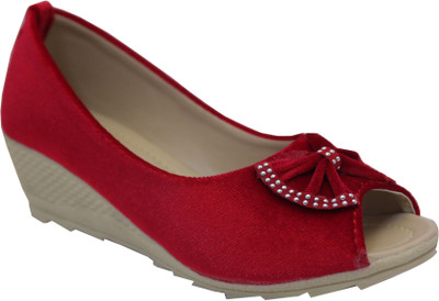 

Leatherwood1 Girls Slip on Ballerinas(Red