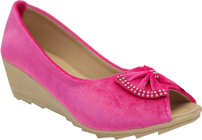 

Leatherwood1 Girls Slip on Ballerinas(Pink