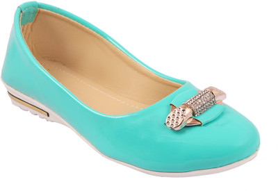 

Mozi Girls Slip on Ballerinas(Green