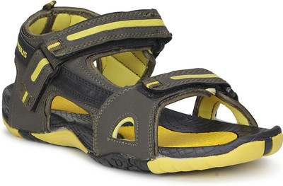 

Columbus Men Yellow Casual