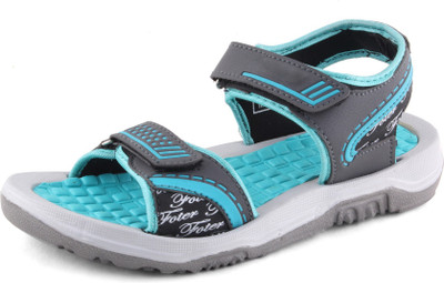 

birdy Men Multicolor Sandals