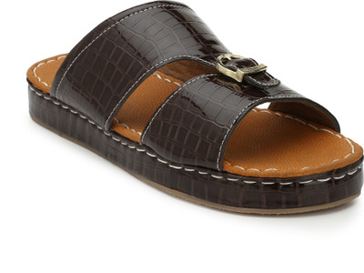 

Asken Atelier Men Brown Casual