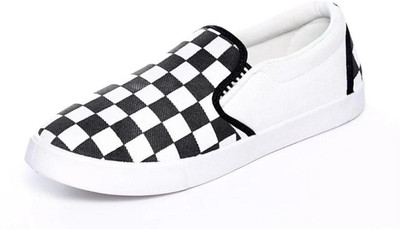 

Dagcros Loafers For Men(White, Check white