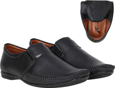 

Kraasa Flexible Wrinkle Free Slip On For Men(Black