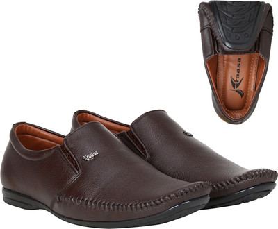 

Kraasa Flexible Wrinkle Free Slip On For Men(Brown