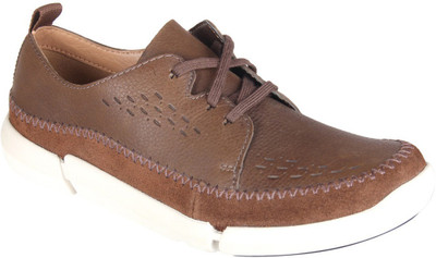 

Clarks Casuals For Men(Brown