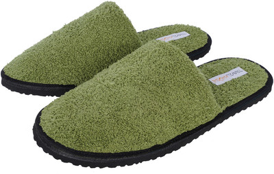 

Travelkhushi Travelkhushi Home Slippers Slippers, Green