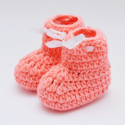 

Love Crochet Art soft bottom comfortable warm crochet baby booties 0-6 month baby Booties(Toe to Heel Length - 9 cm Orange)