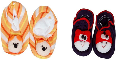 

Guru Kripa Baby Products ™ Presents New Born Baby Fancy Cartoon Face Socks Cum Shoes For Infant Girl/Boy Socks/Cotton Bootie Pack Of 2 Pair Booties(Toe to Heel Length - 12 cm Orange and Blue)